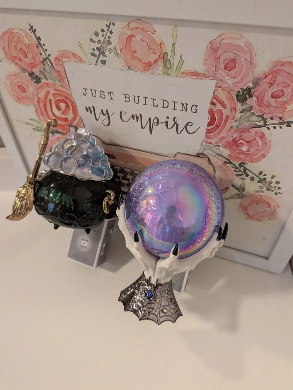 👻NWT Bath & Body Works Set Of 2 Halloween Crystal Ball & Cauldron Projectors